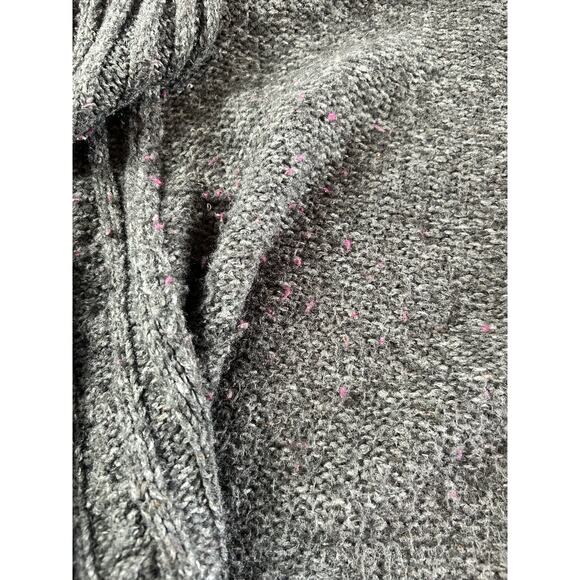 Cabi Fringe Wool Blend Sweater Vest Women M Gray Charcoal Boho Cozy Layering - Picture 9 of 13